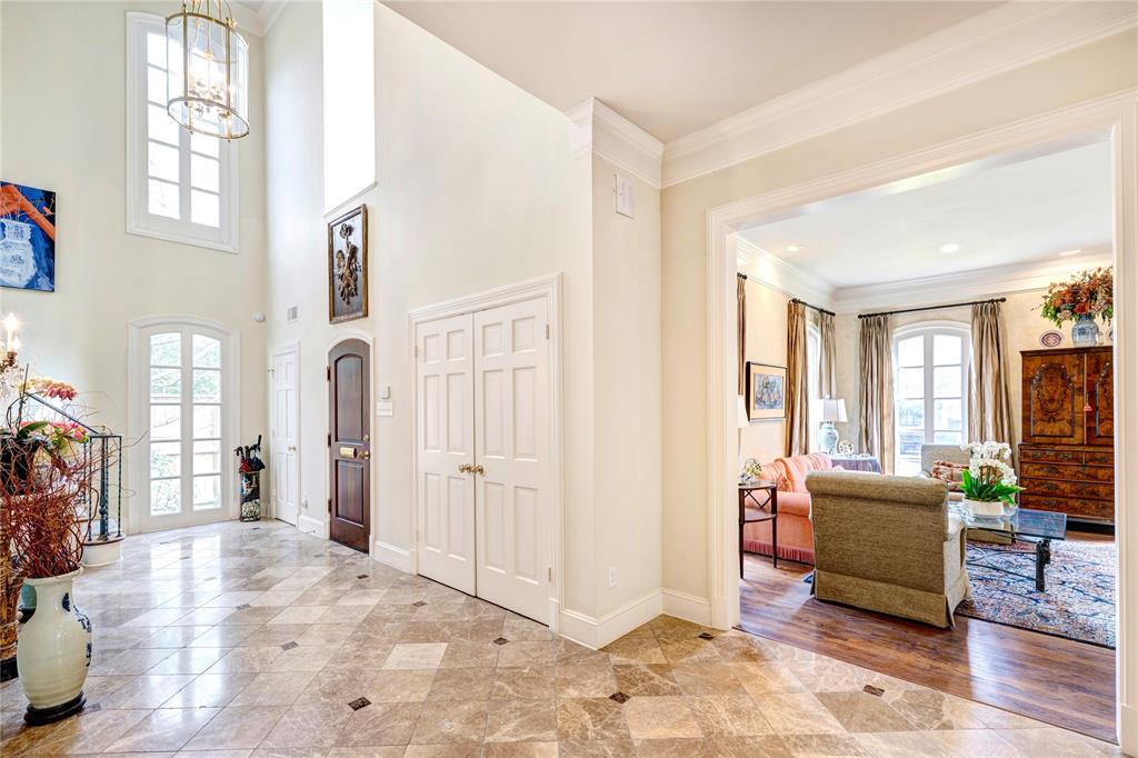 3744 Inwood Drive