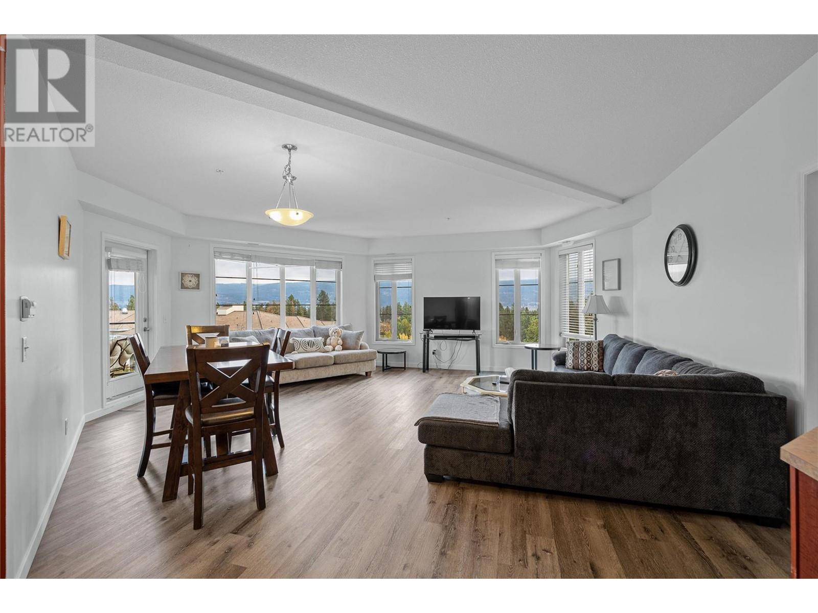 1875 Country Club Drive Unit# 1310