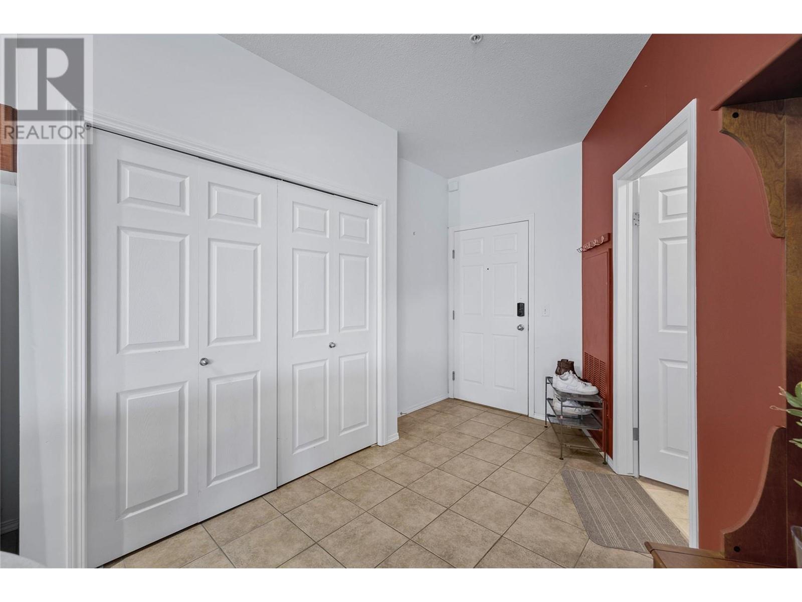 1875 Country Club Drive Unit# 1310