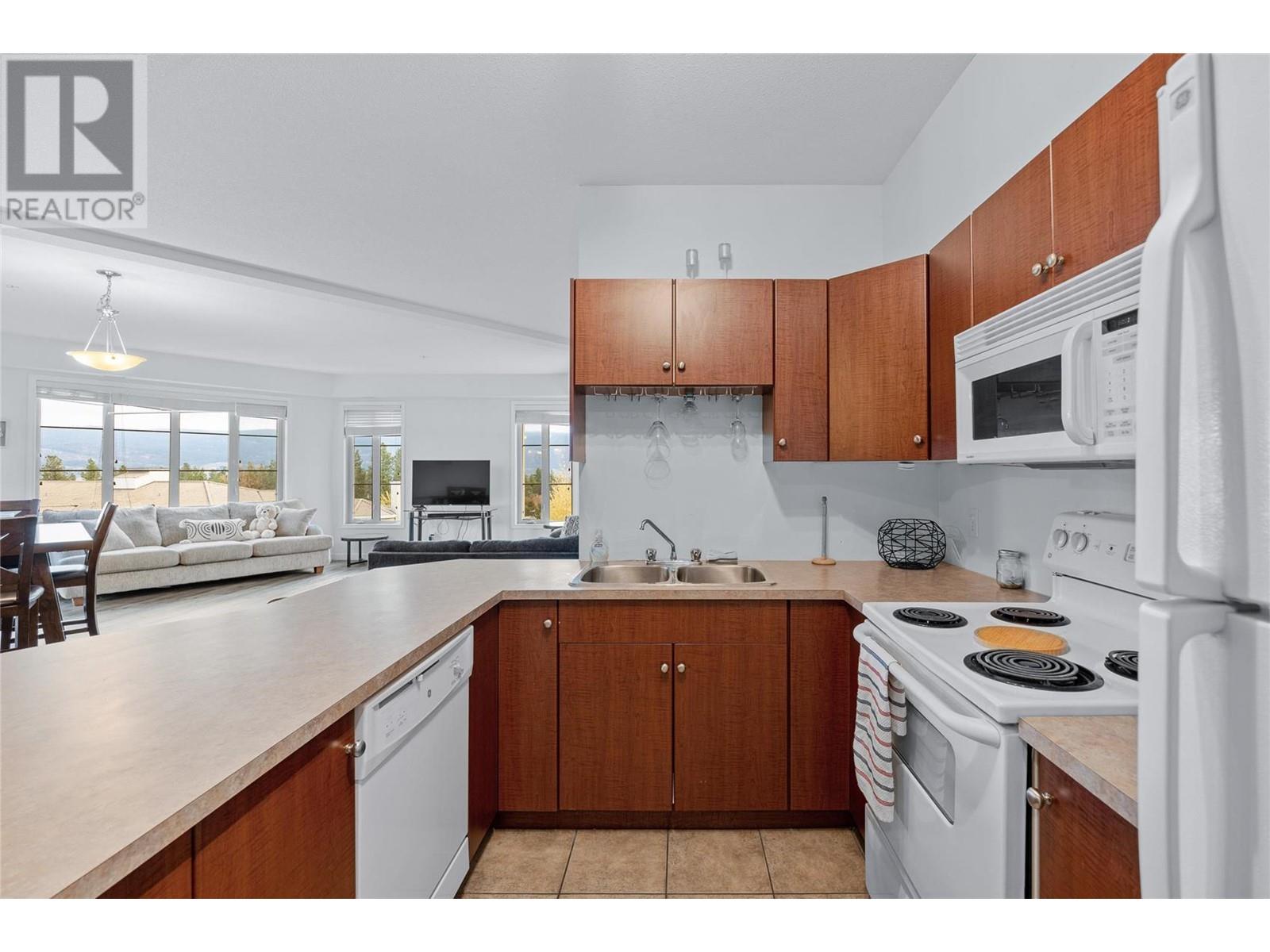 1875 Country Club Drive Unit# 1310