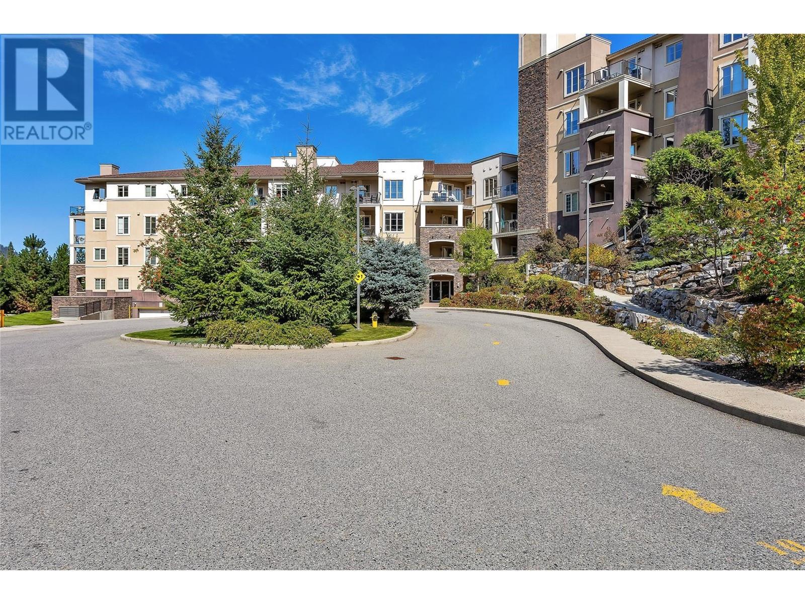 1875 Country Club Drive Unit# 1310