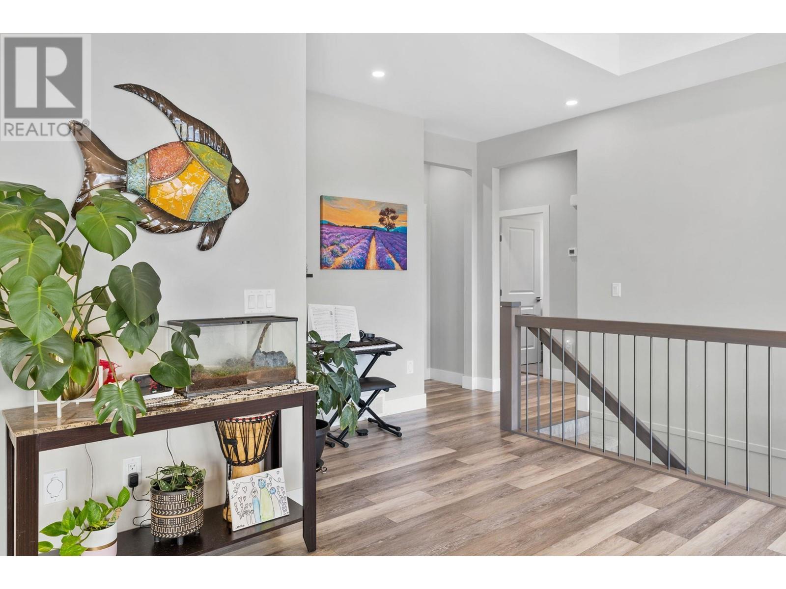 2620 Paramount Drive