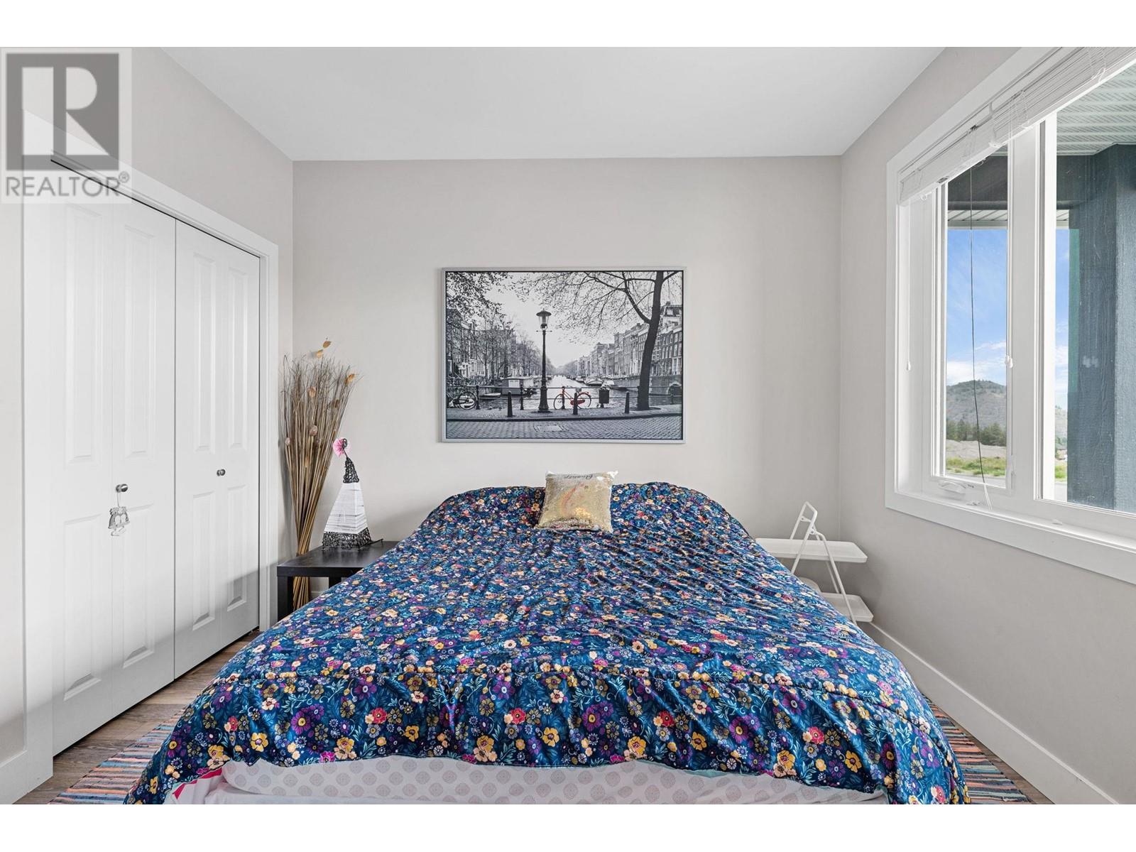 2620 Paramount Drive