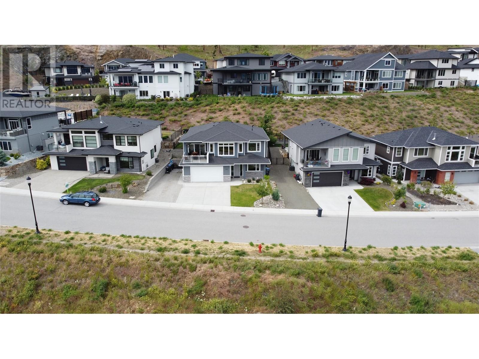 2620 Paramount Drive