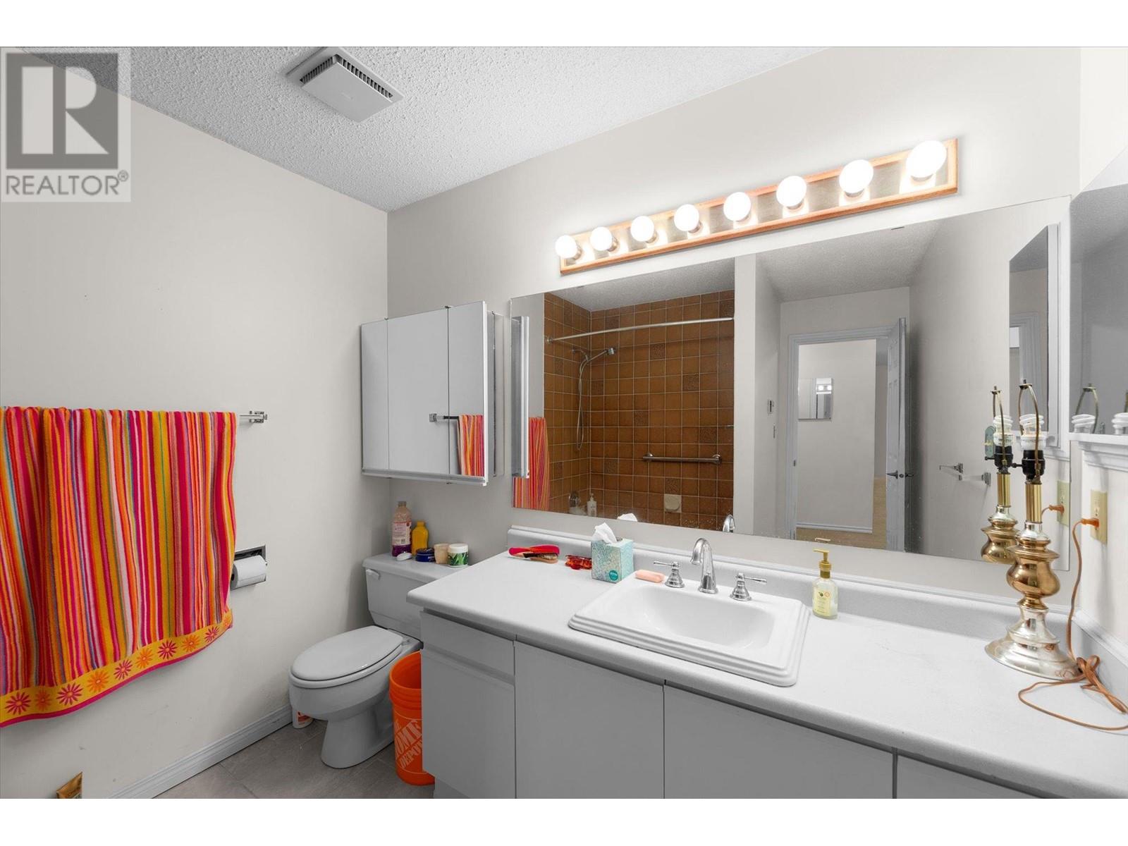 1056 Bernard Avenue Unit# 307