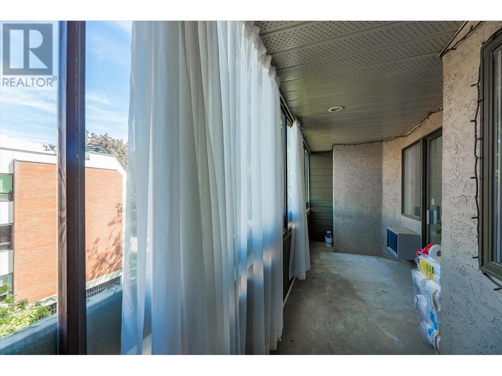 1056 Bernard Avenue Unit# 307
