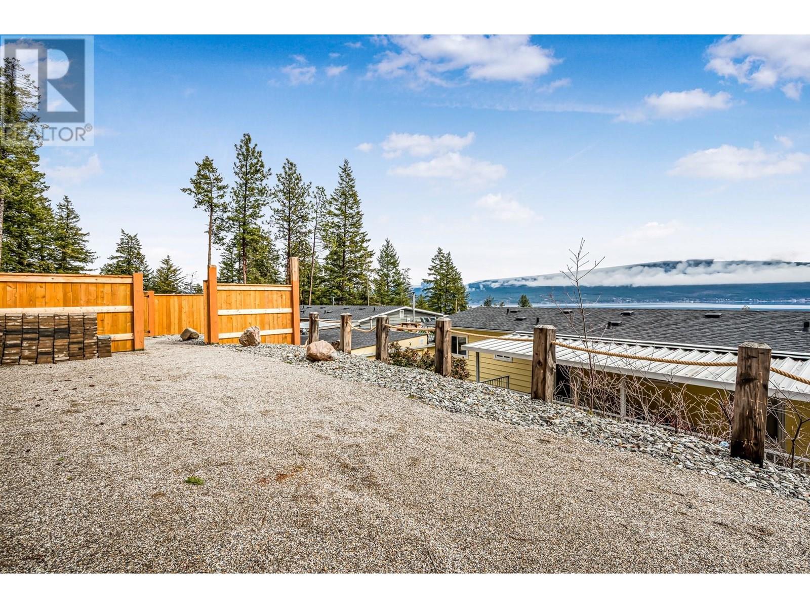 494 Killarney Way