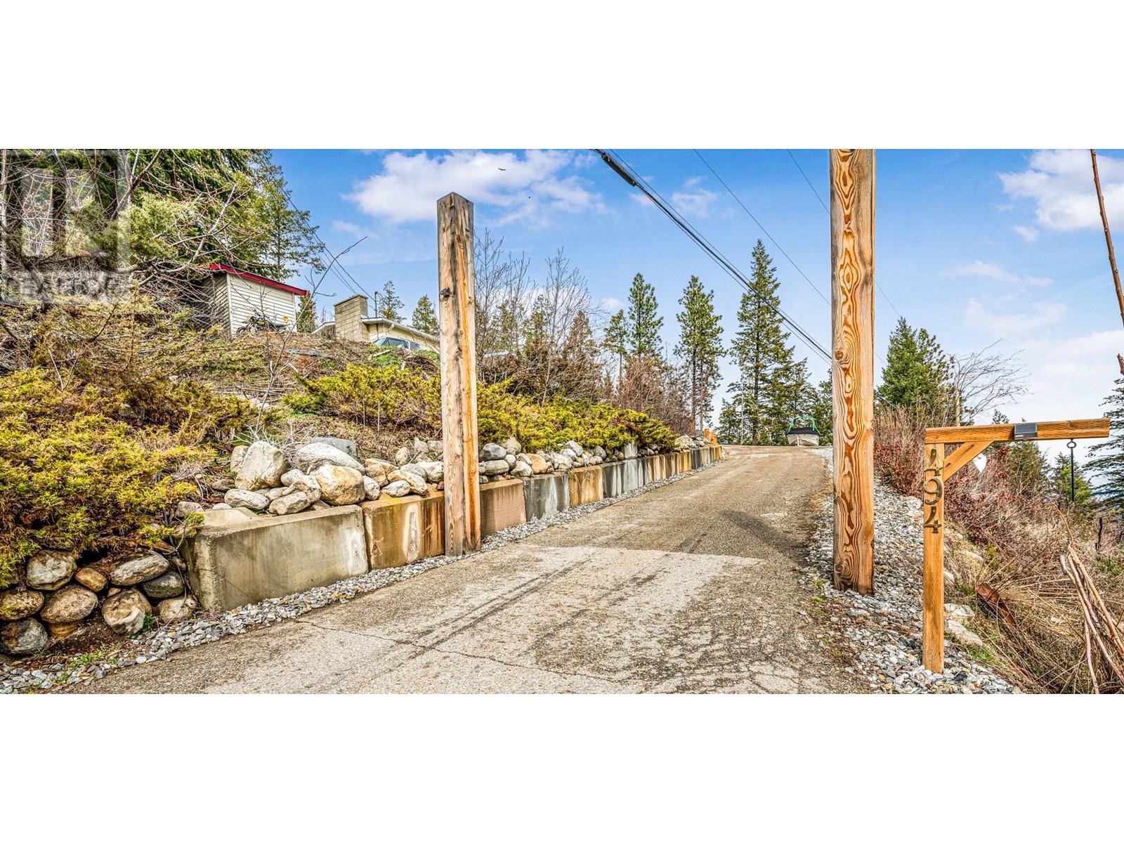 494 Killarney Way
