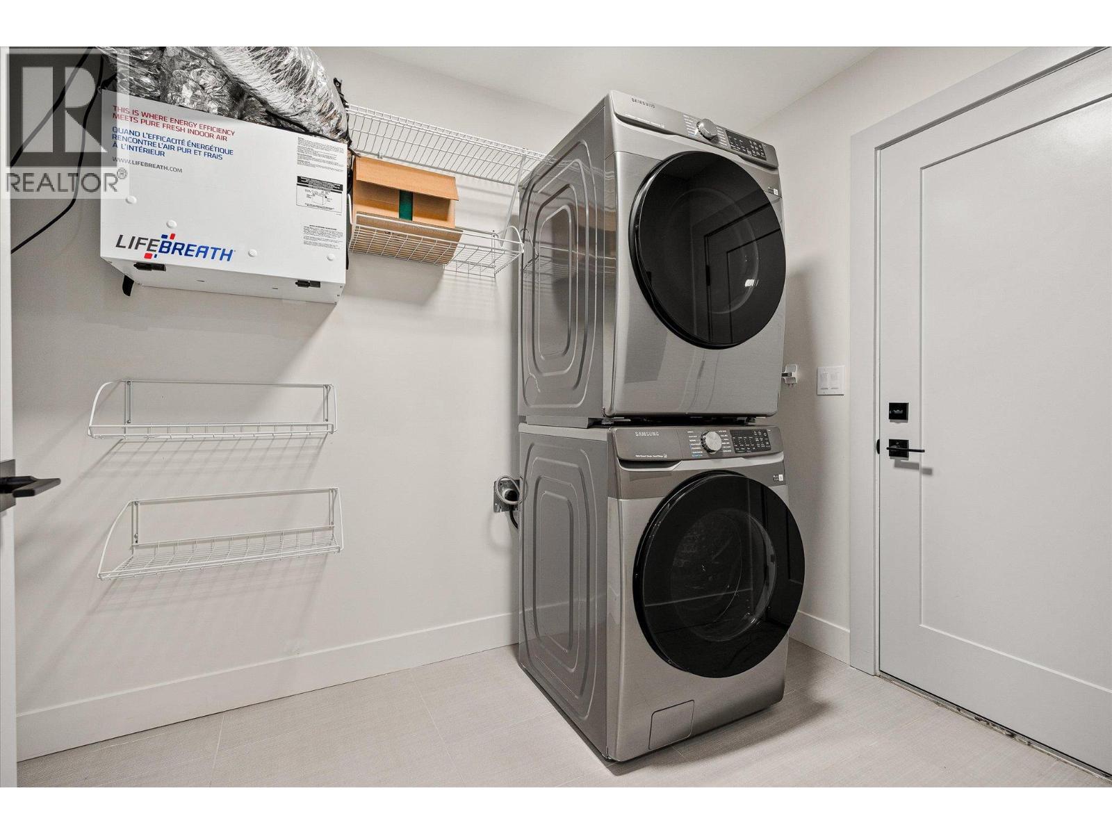 2165 Woodlawn Street