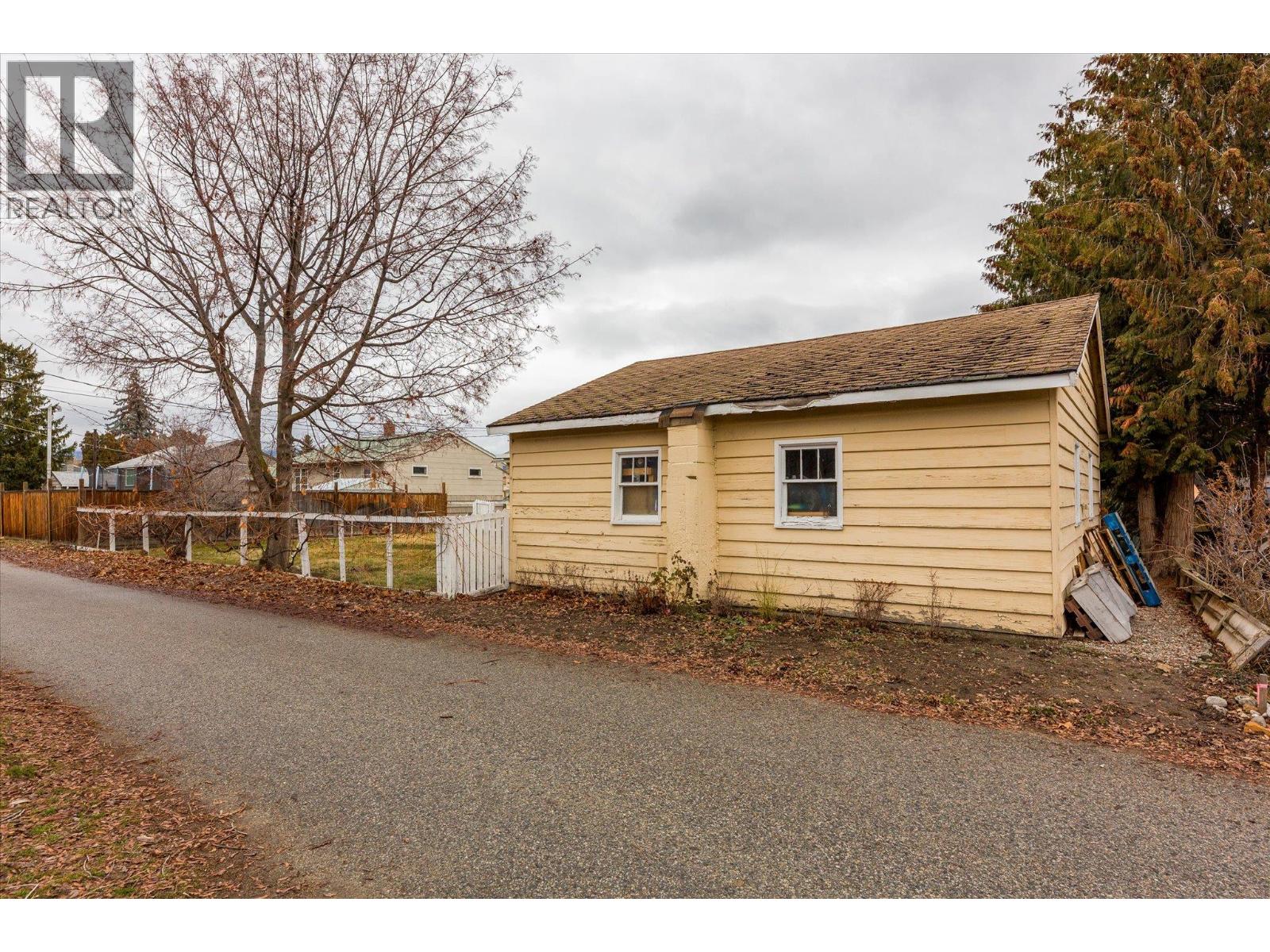 13614 SPENCER Avenue