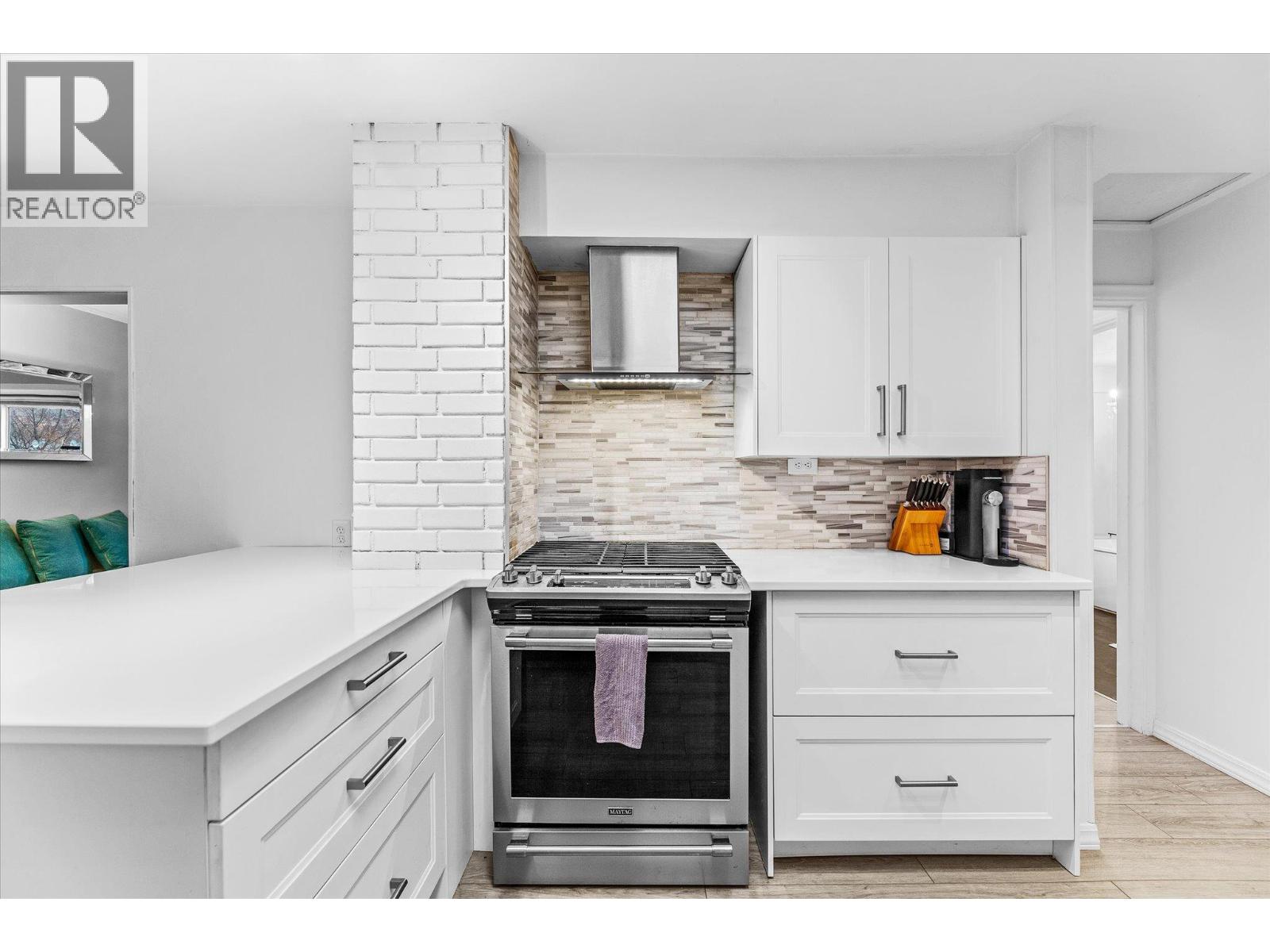 13614 SPENCER Avenue