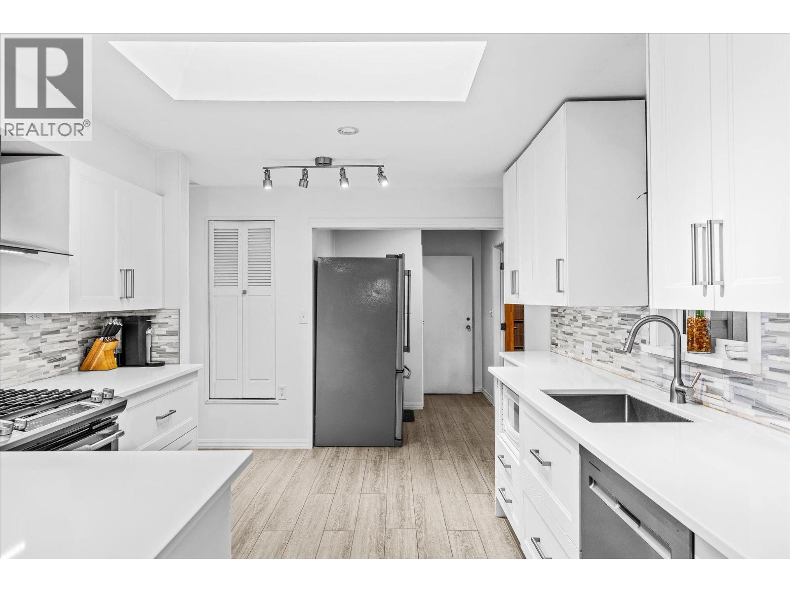 13614 SPENCER Avenue