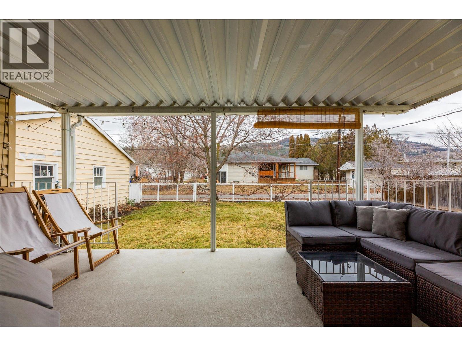 13614 SPENCER Avenue