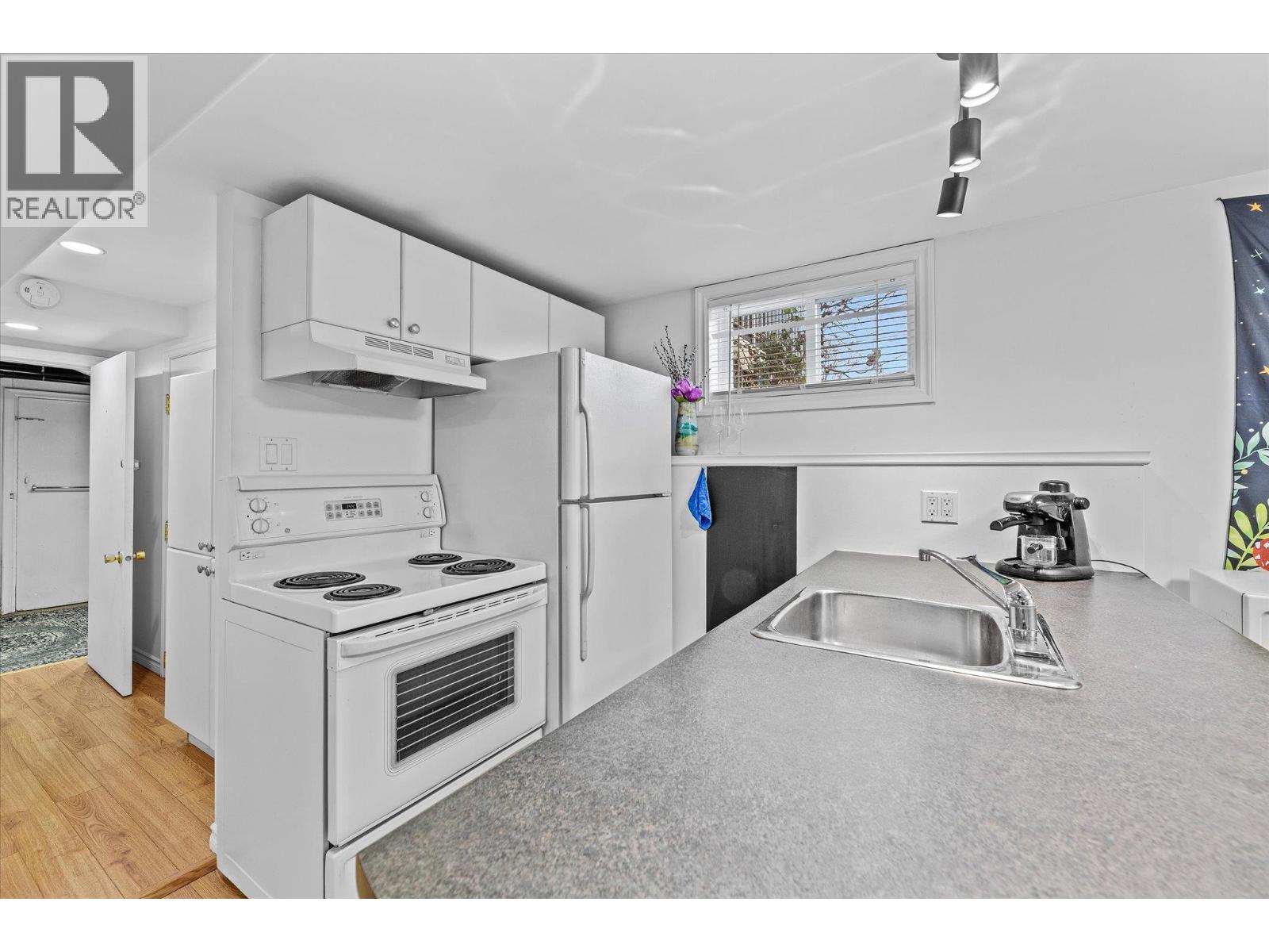 13614 SPENCER Avenue