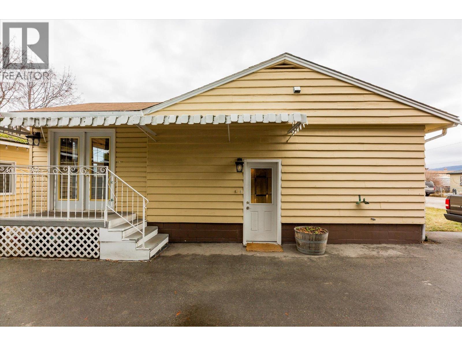 13614 SPENCER Avenue