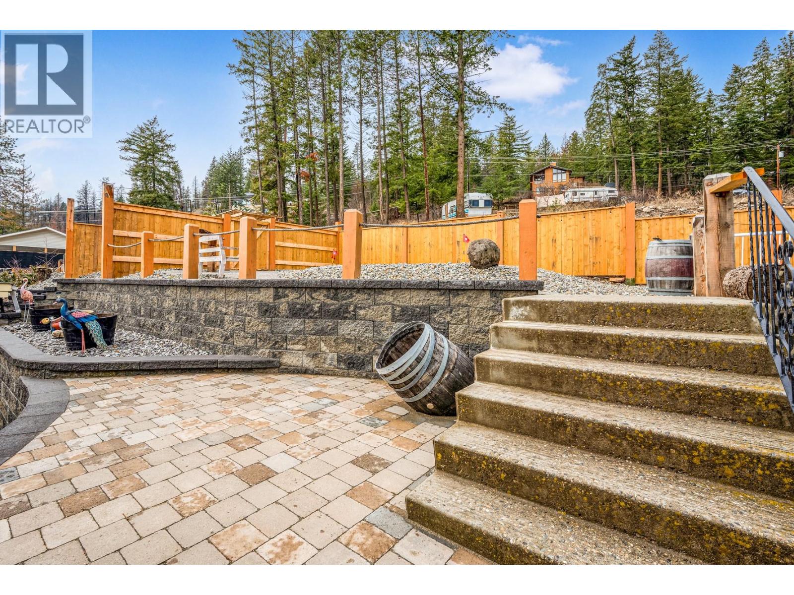 494 Killarney Way