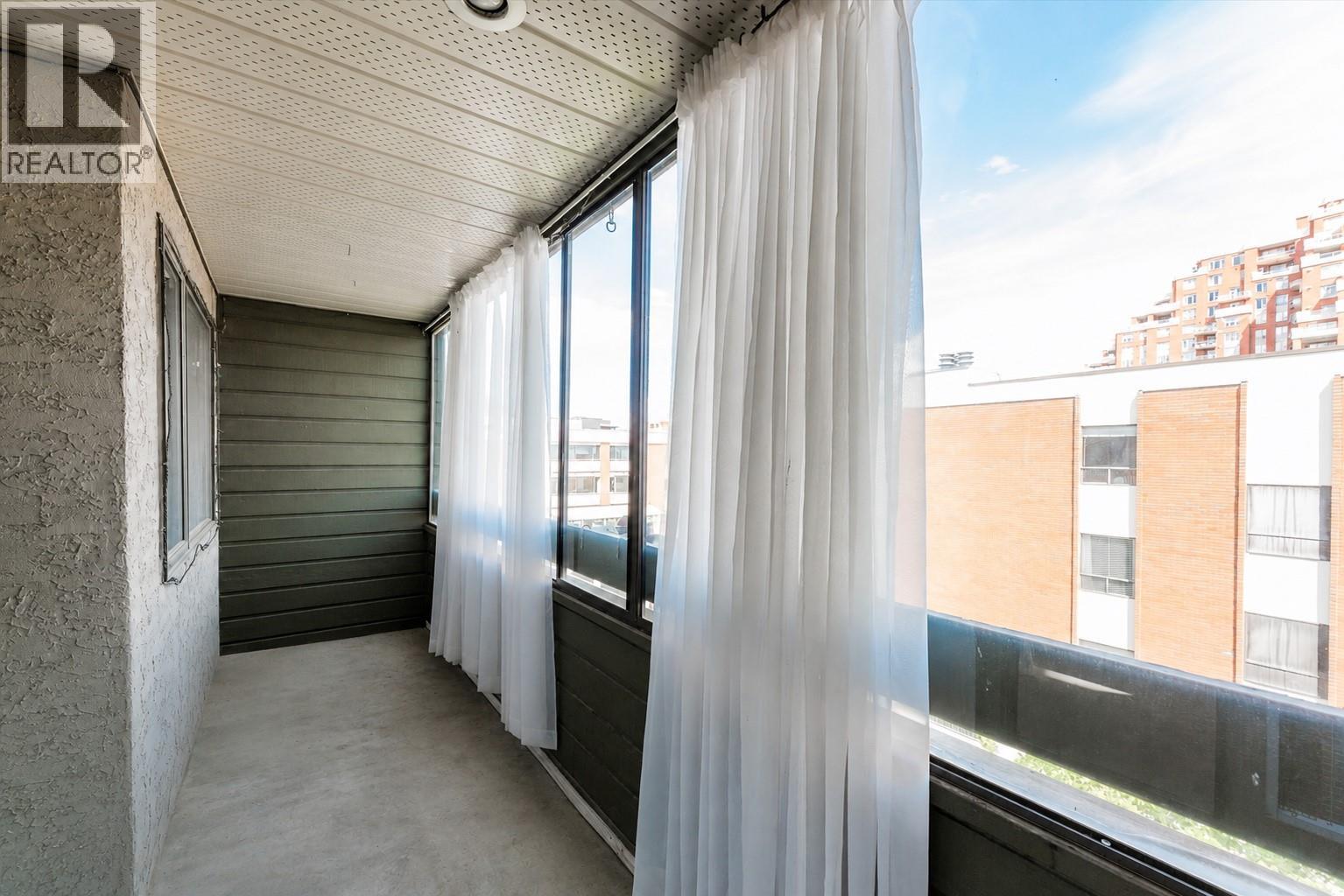 1056 Bernard Avenue Unit# 307