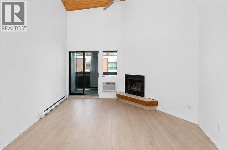1056 Bernard Avenue Unit# 307