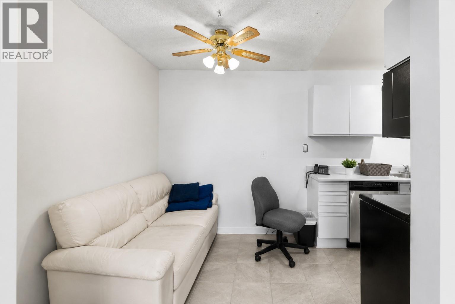 1056 Bernard Avenue Unit# 307