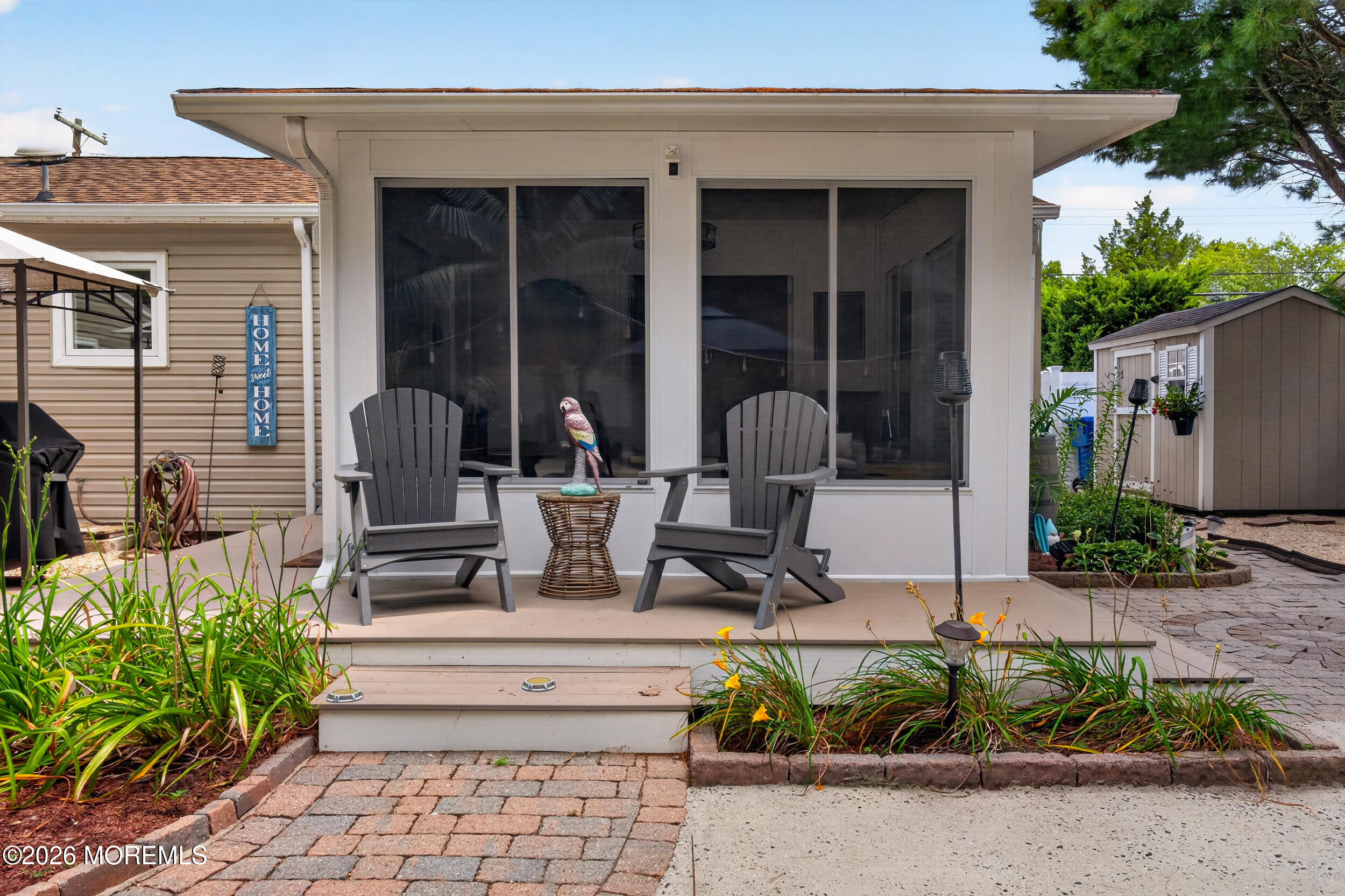 284 Sky Manor Boulevard