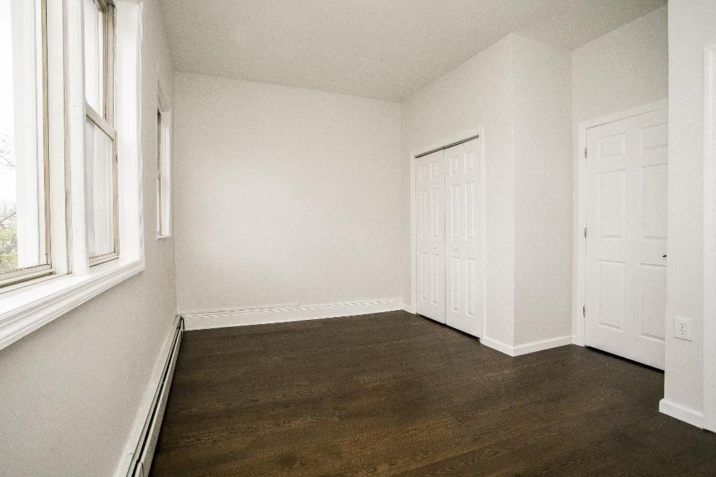136A CLENDENNY AVE