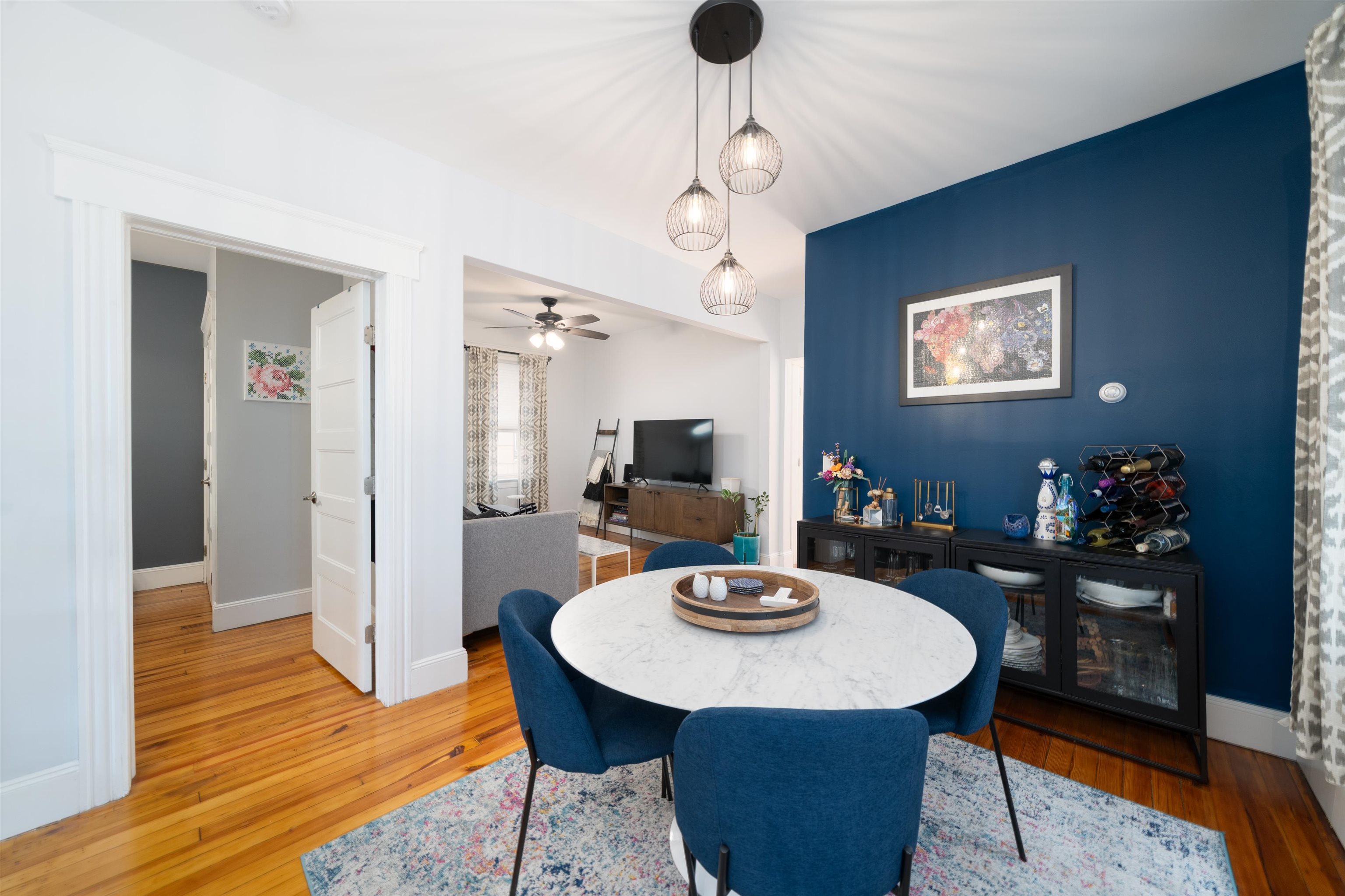 34 ROMAINE AVE Unit: 2