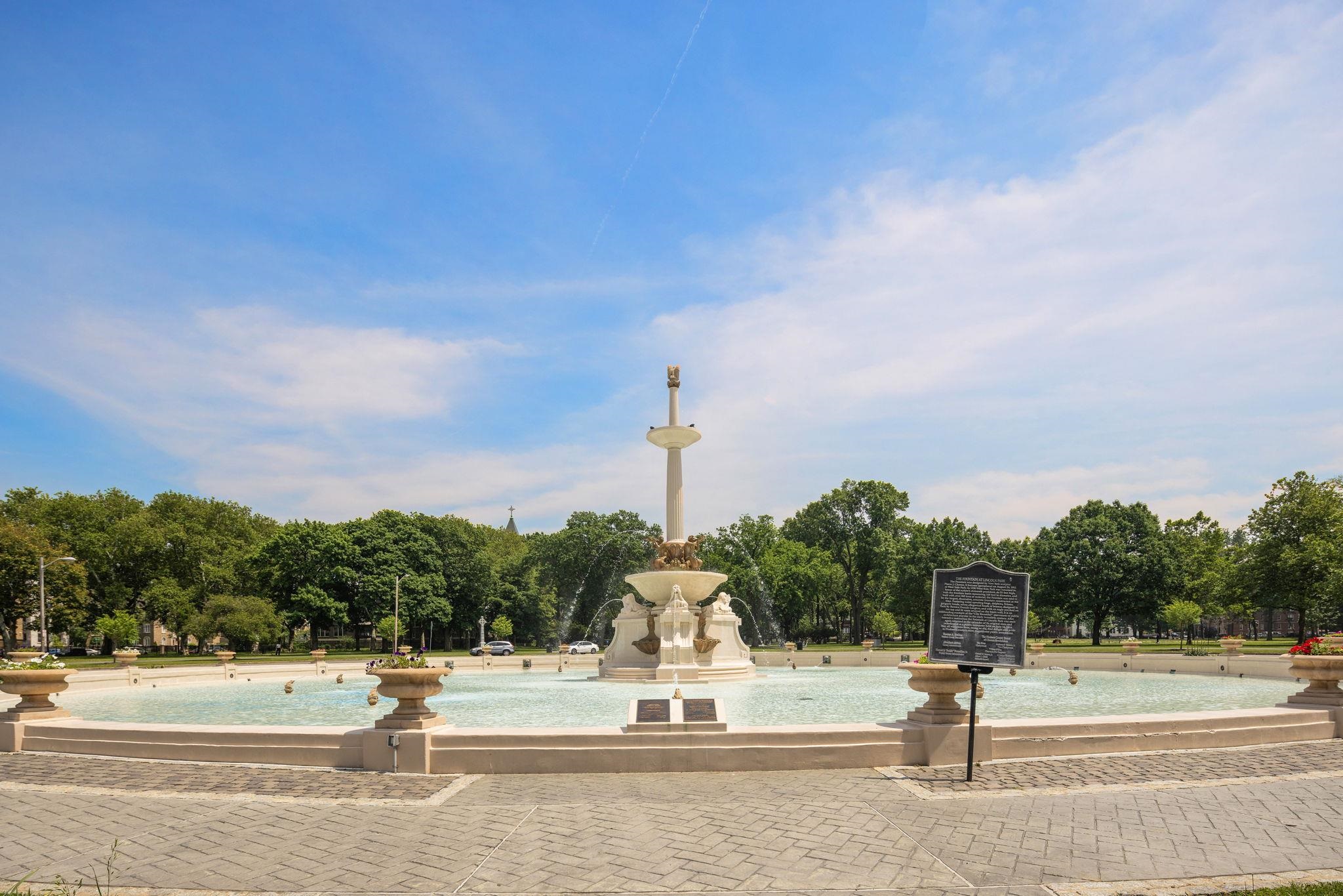 107 KENSINGTON AVE Unit: 504B