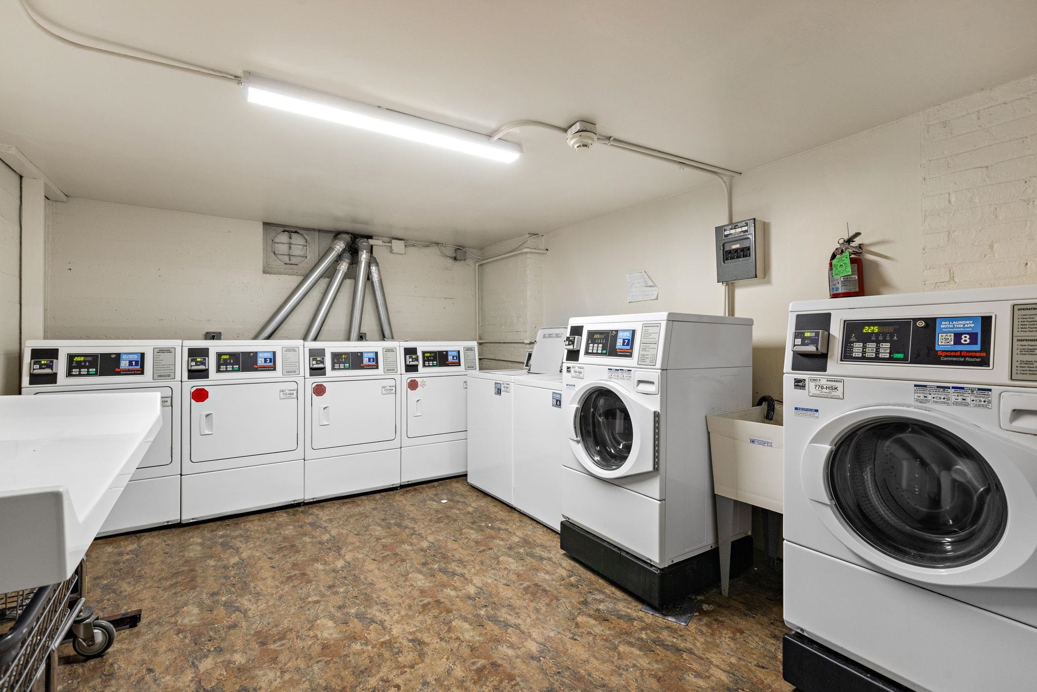 107 KENSINGTON AVE Unit: 504B