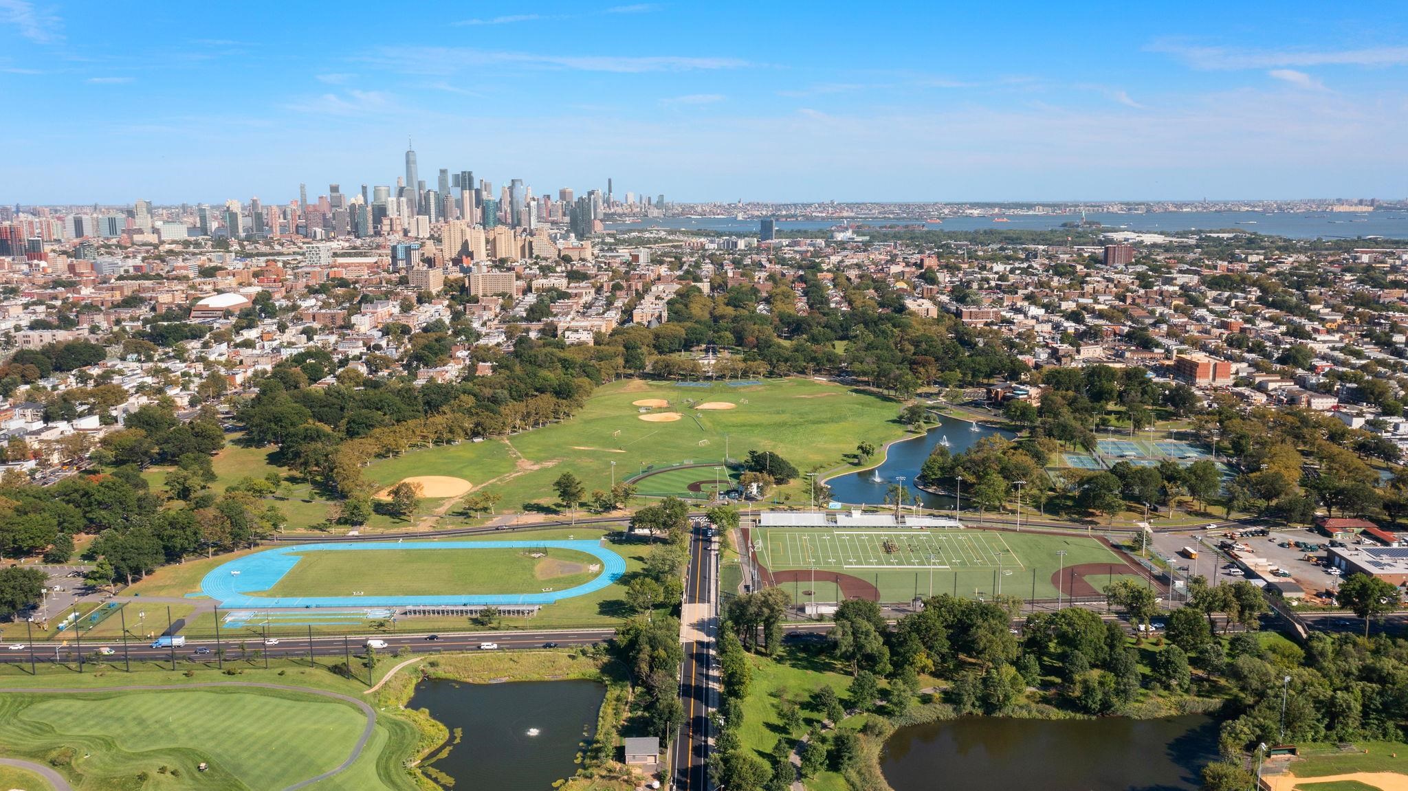 107 KENSINGTON AVE Unit: 504B