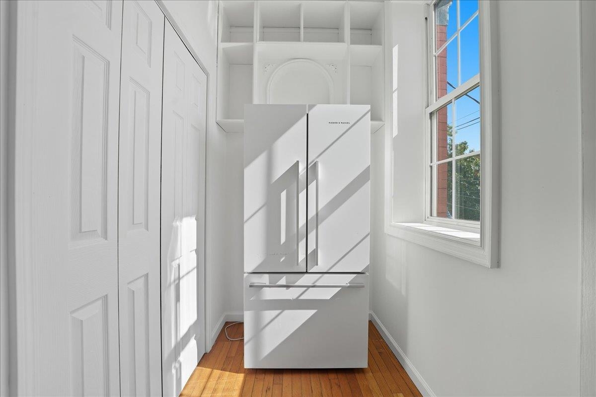 87 PALISADE AVE Unit: 2