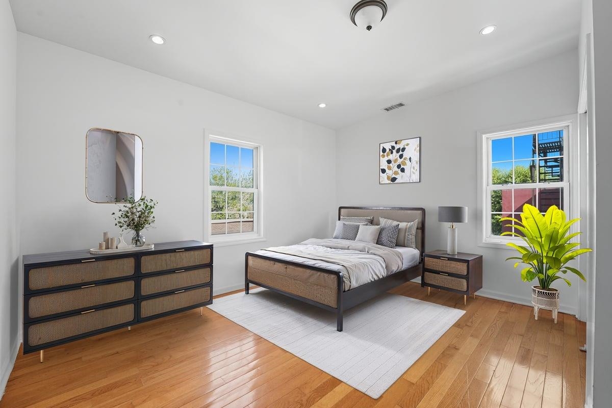 87 PALISADE AVE Unit: 2