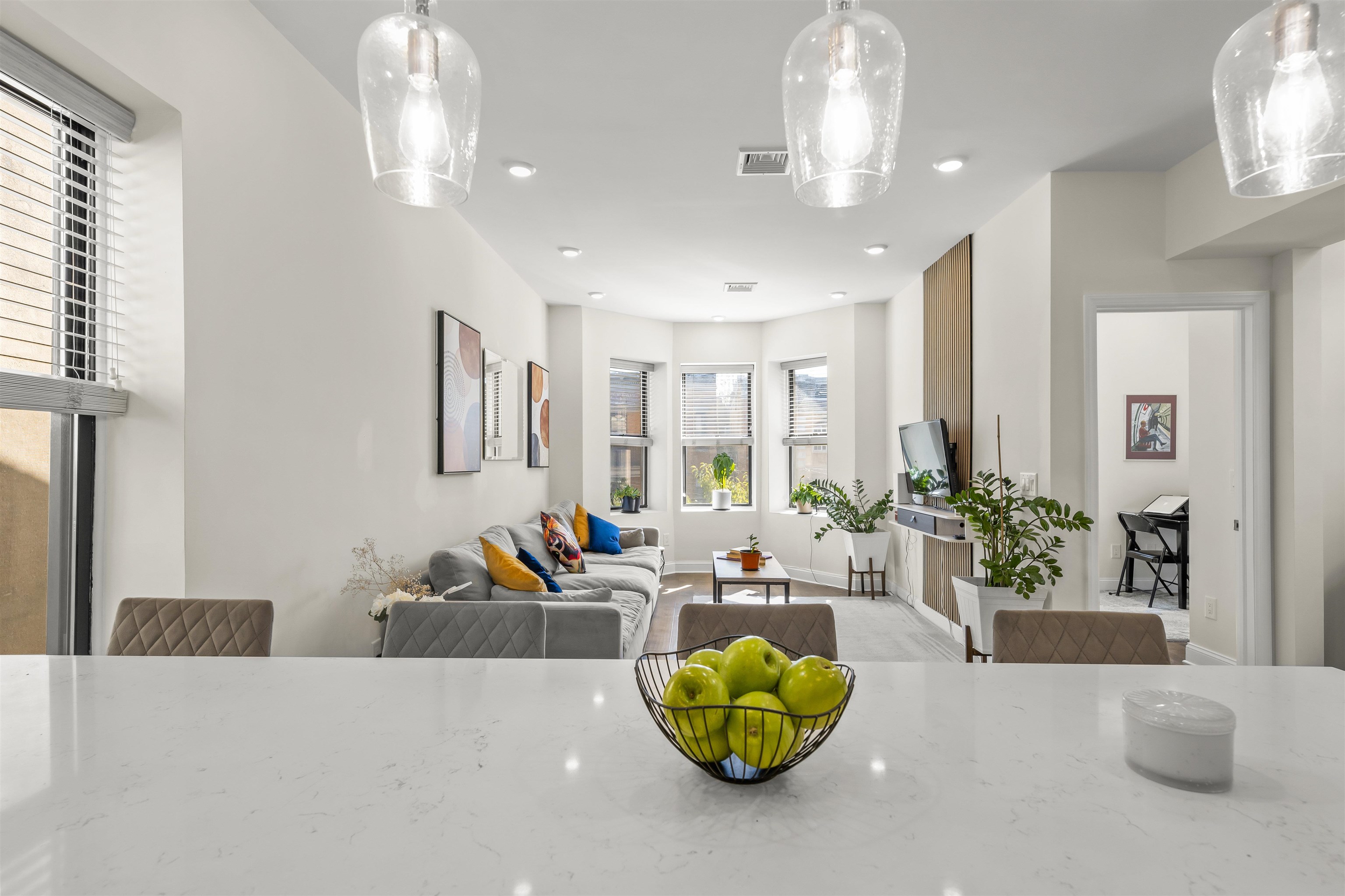 21 CONCORD ST Unit: 2