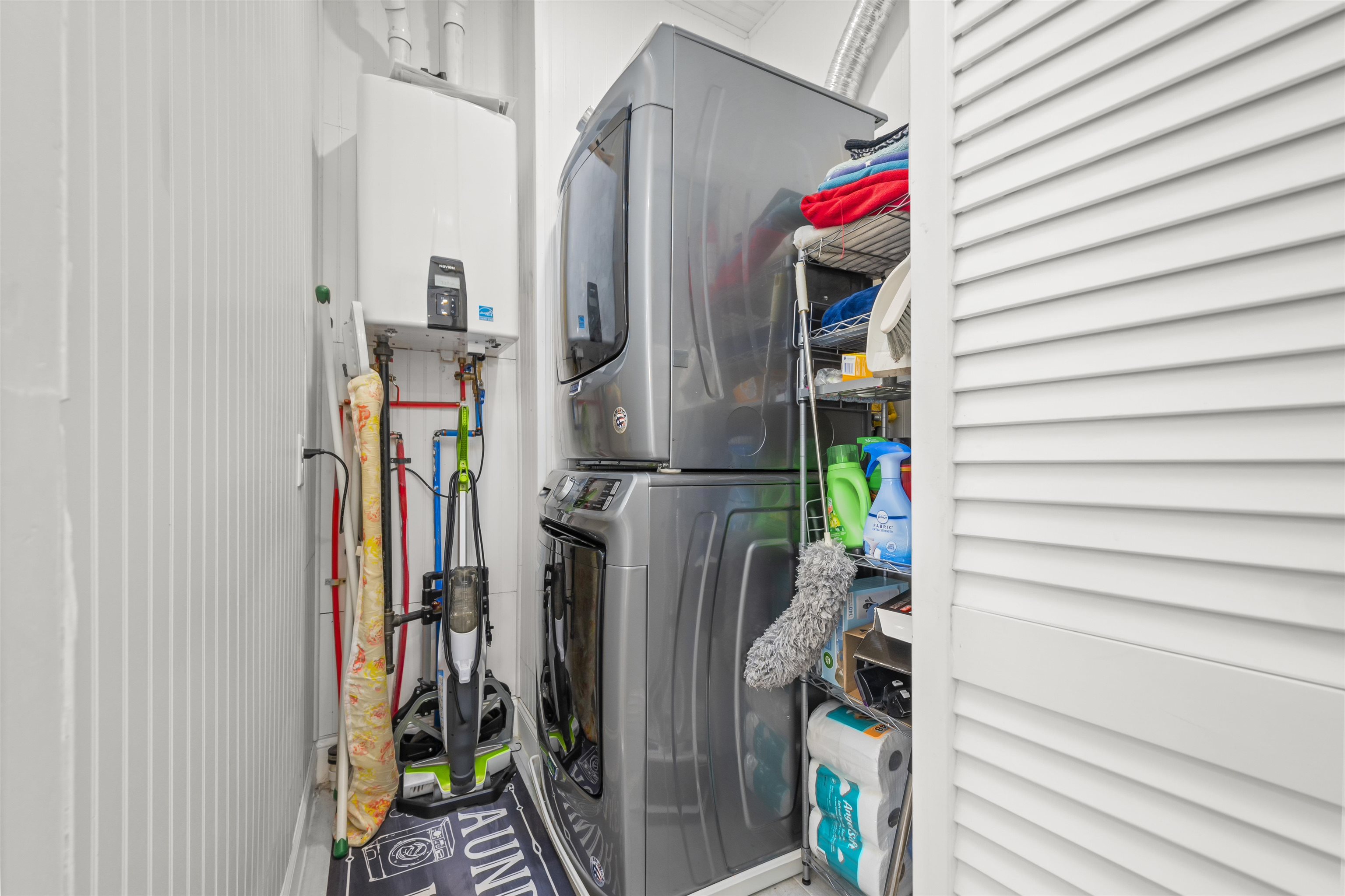 21 CONCORD ST Unit: 2