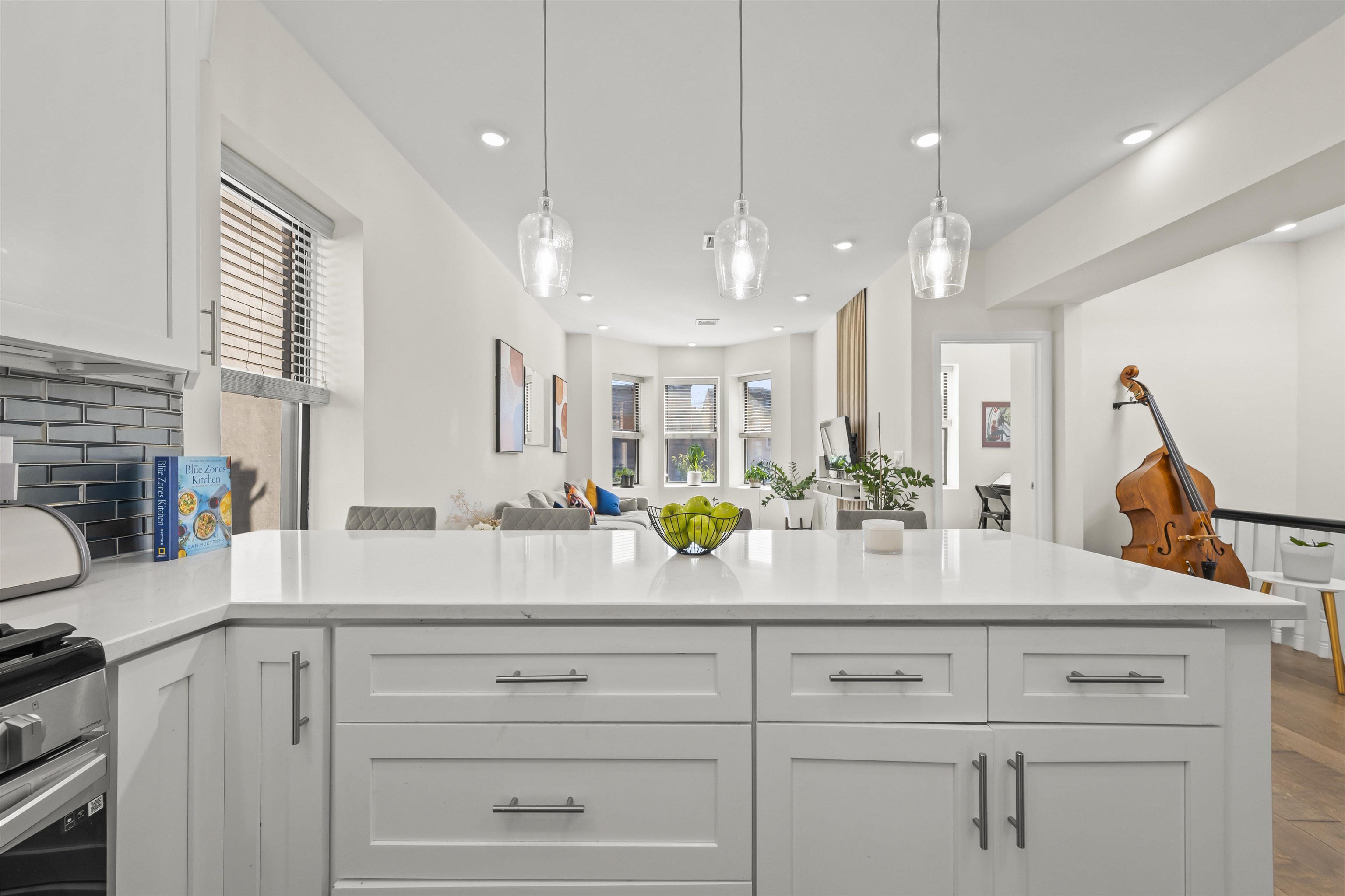 21 CONCORD ST Unit: 2