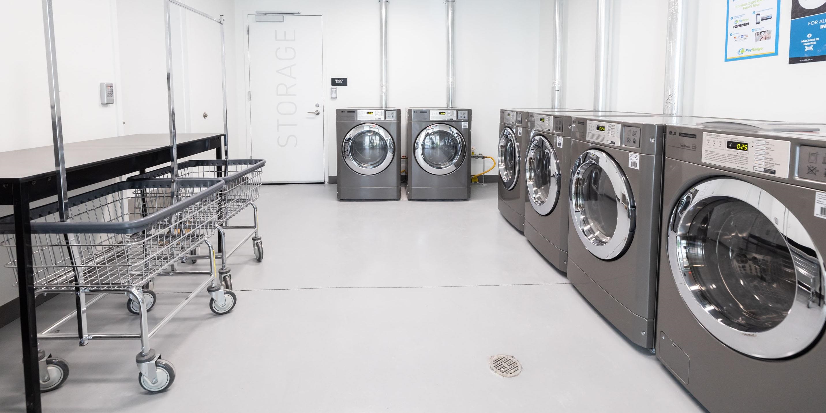 190 ACADEMY ST Unit: 606