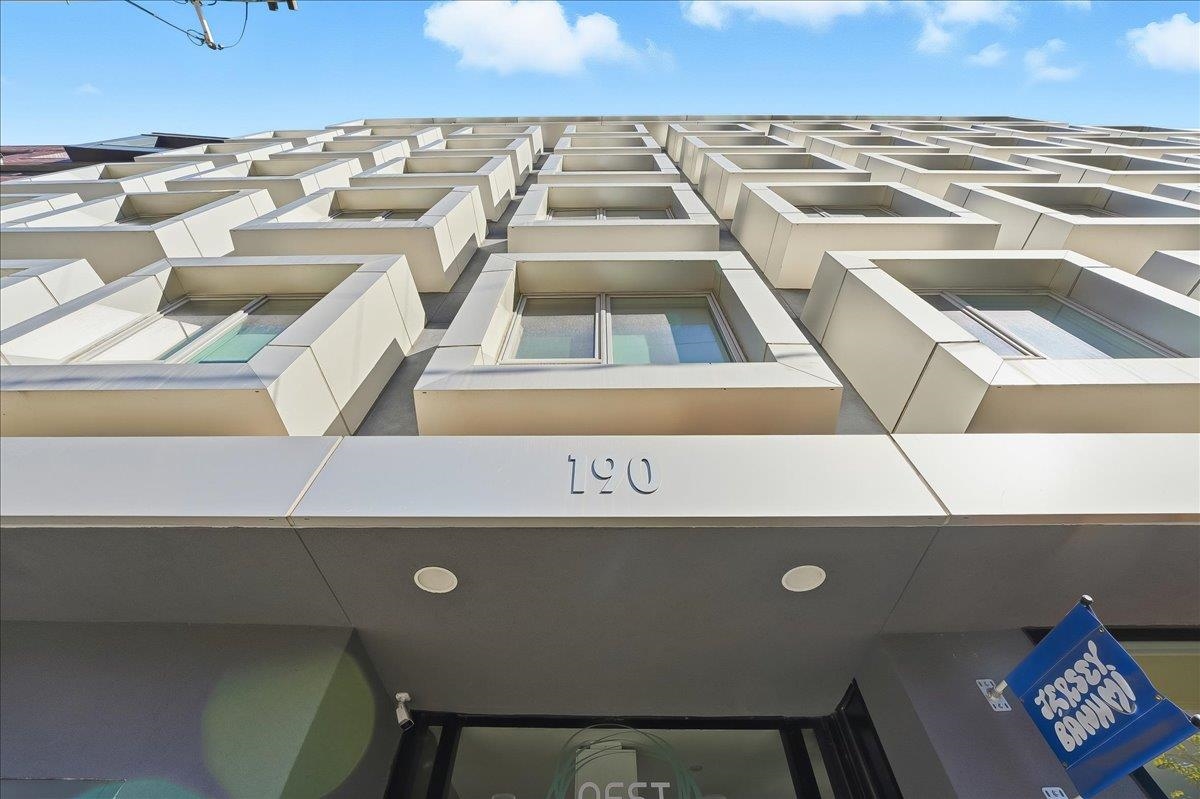 190 ACADEMY ST Unit: 606