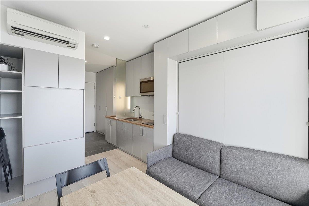 190 ACADEMY ST Unit: 606