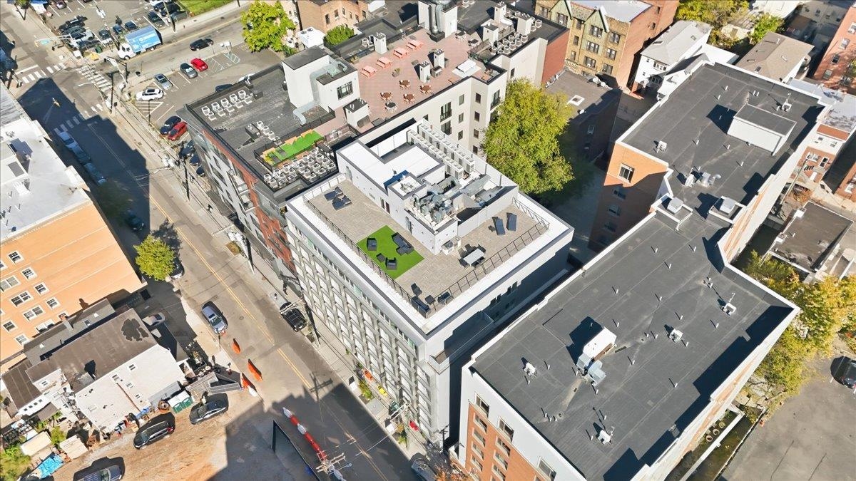 190 ACADEMY ST Unit: 606