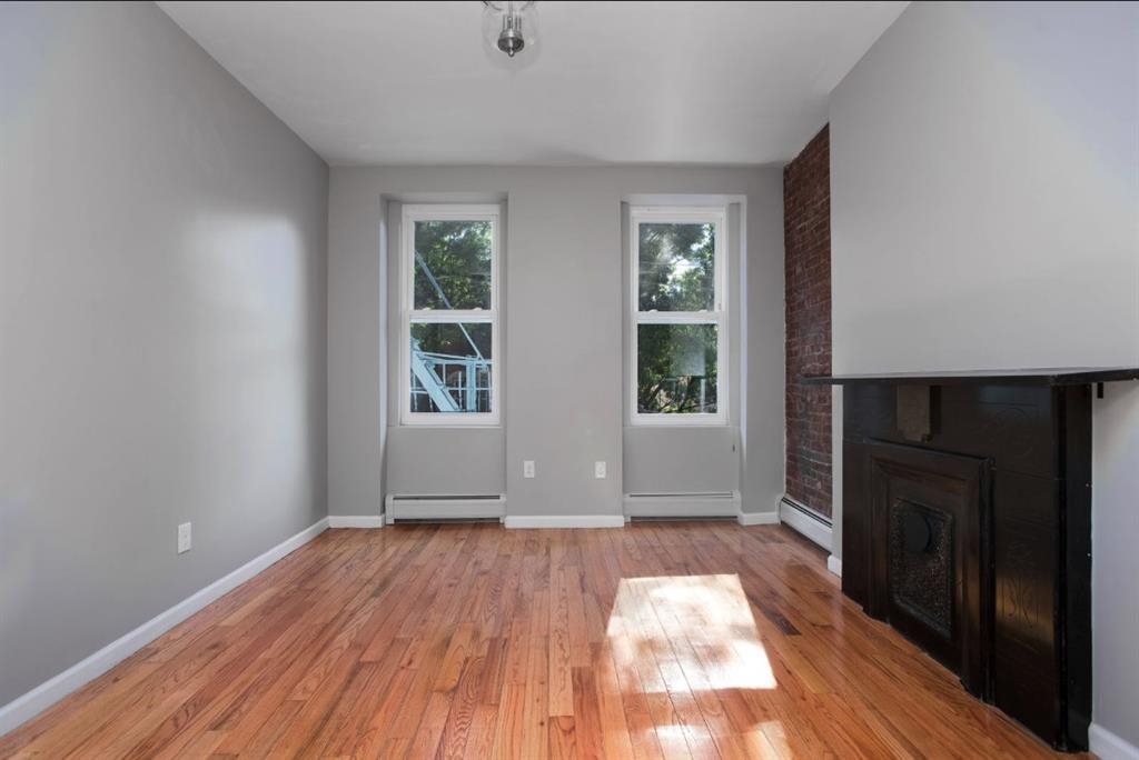 80 WAYNE ST Unit: 3L (5)