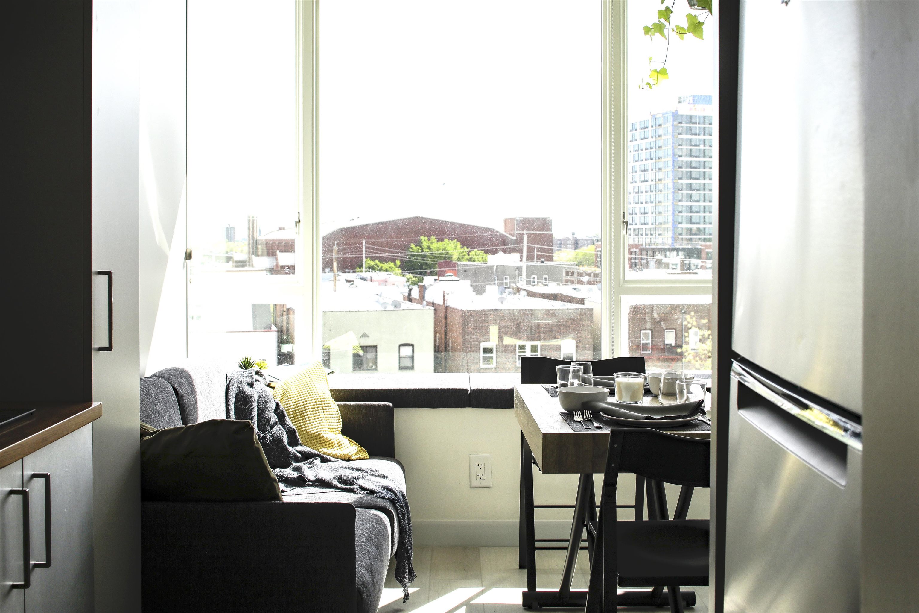 190 ACADEMY ST Unit: 402