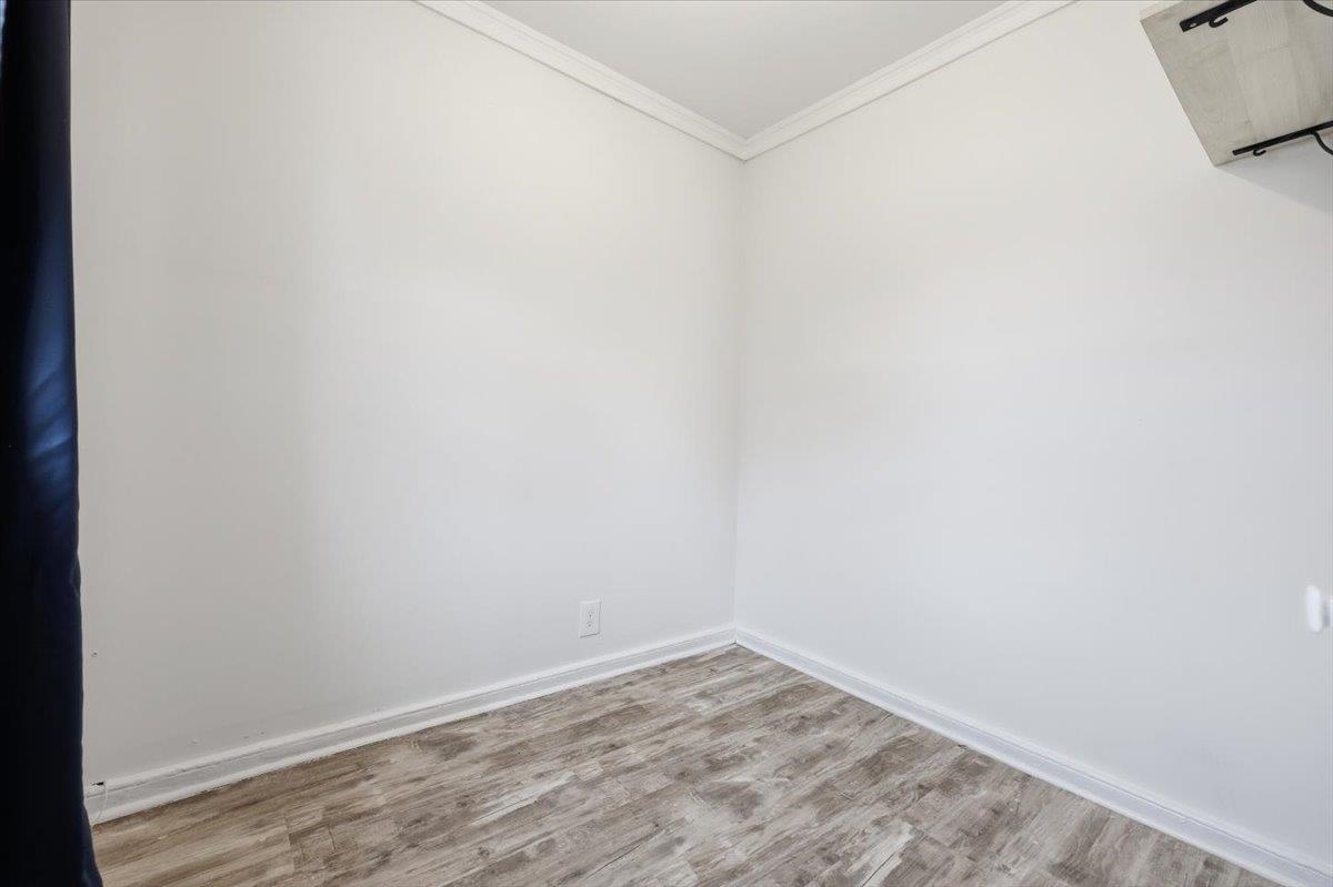 132 THORNE ST Unit: 2