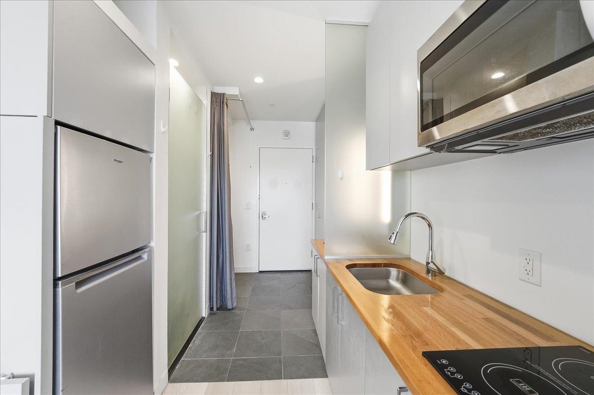 190 ACADEMY ST Unit: 312