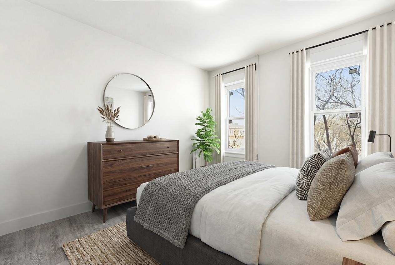 117 CORBIN AVE Unit: 405