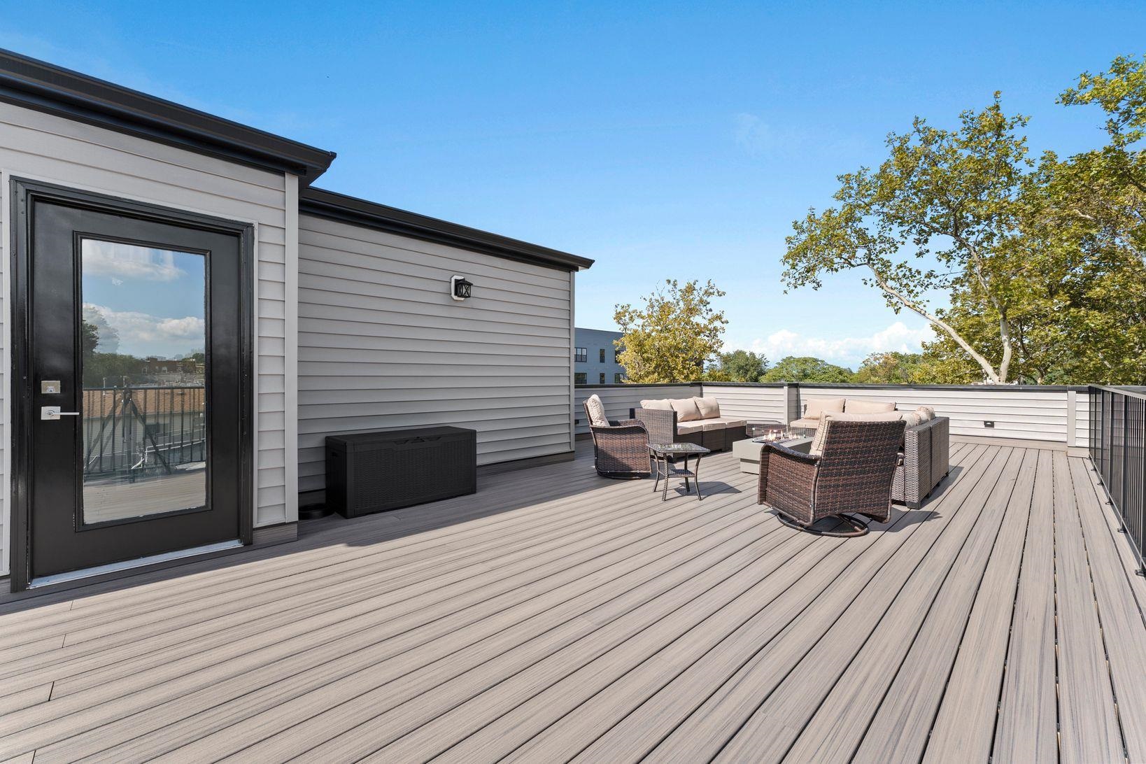 335 VIRGINIA AVE Unit: 2