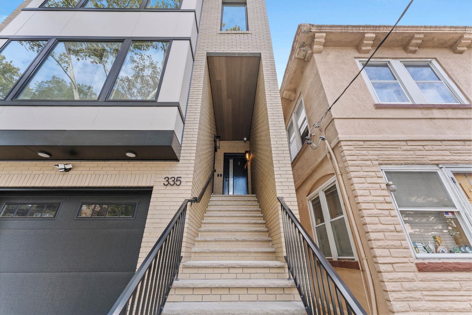 335 VIRGINIA AVE Unit: 2