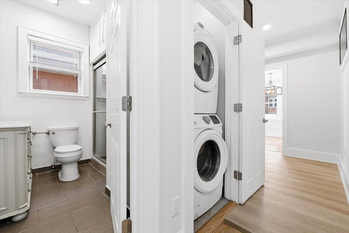 6033 MONITOR PL Unit: 2