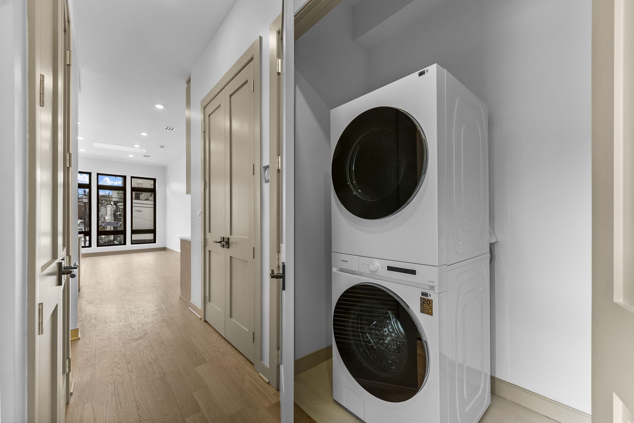 336 RANDOLPH AVE Unit: 2