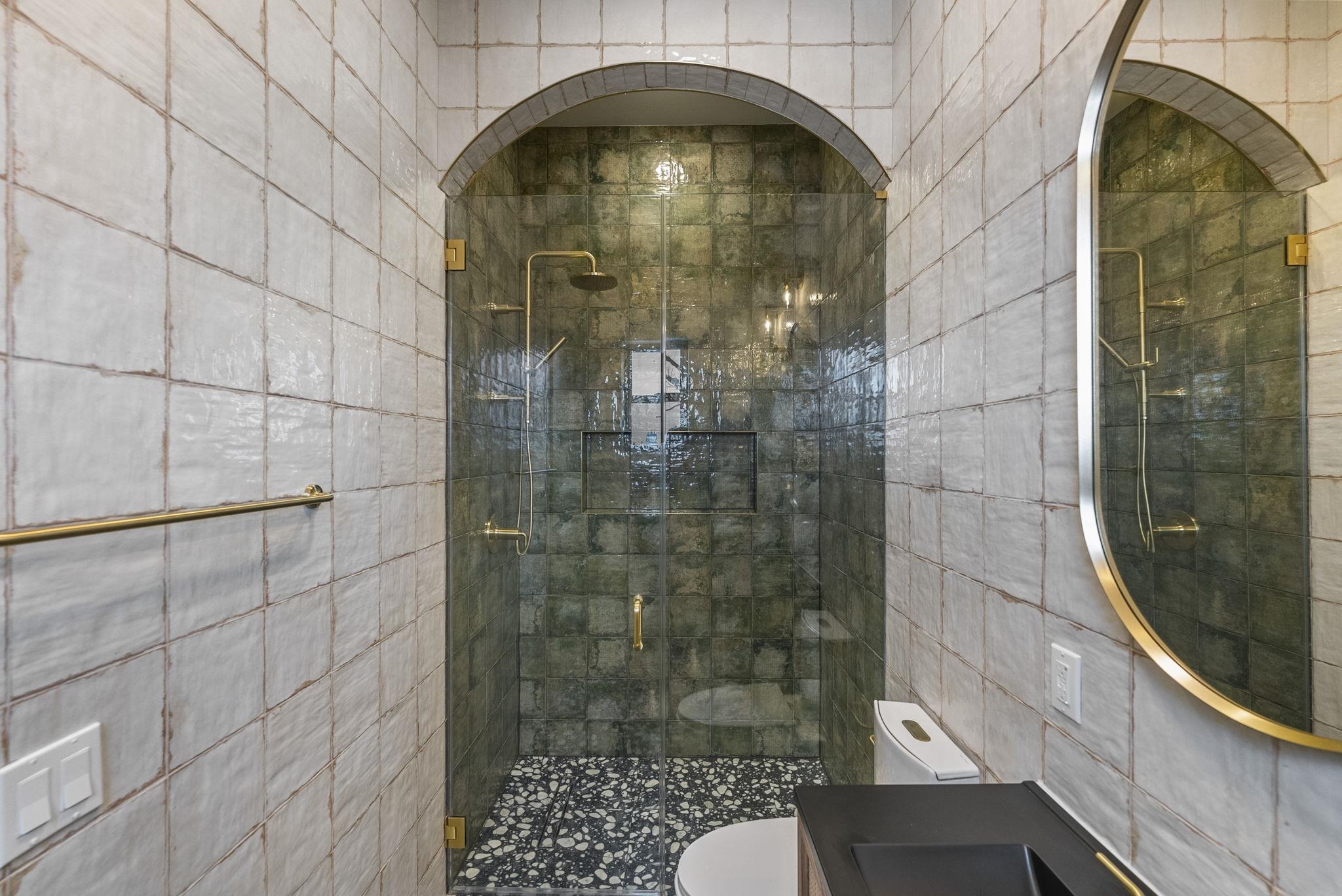 336 RANDOLPH AVE Unit: 2