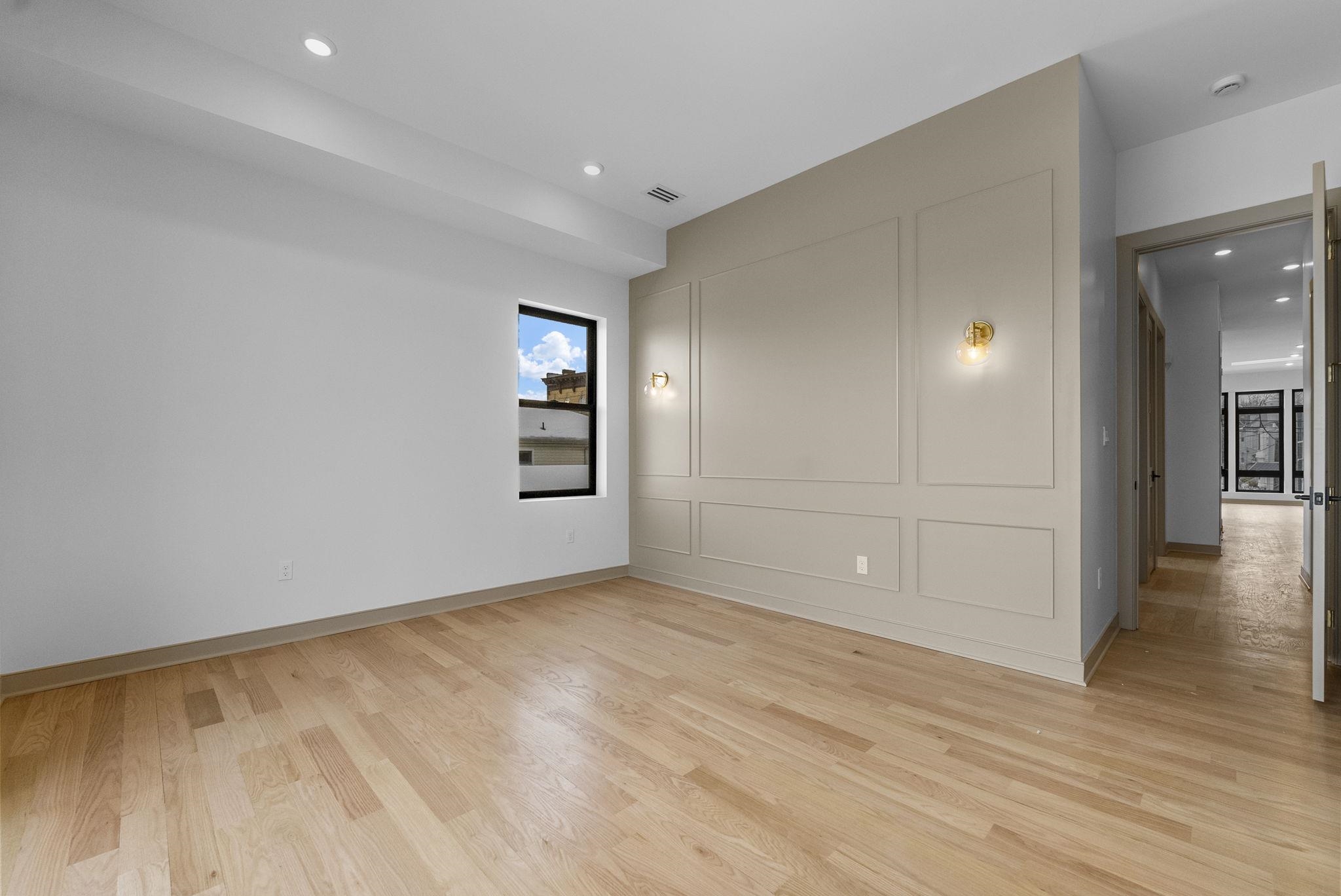 336 RANDOLPH AVE Unit: 2