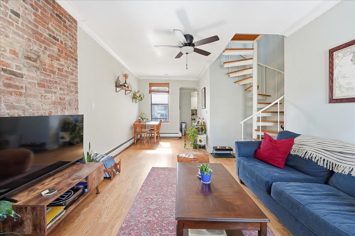 133 GRAND ST Unit: 4A